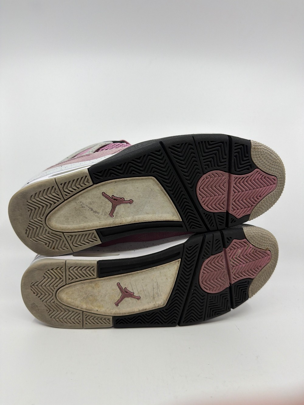 *USED/NO BOX* AJ 4 (W) - ORCHID