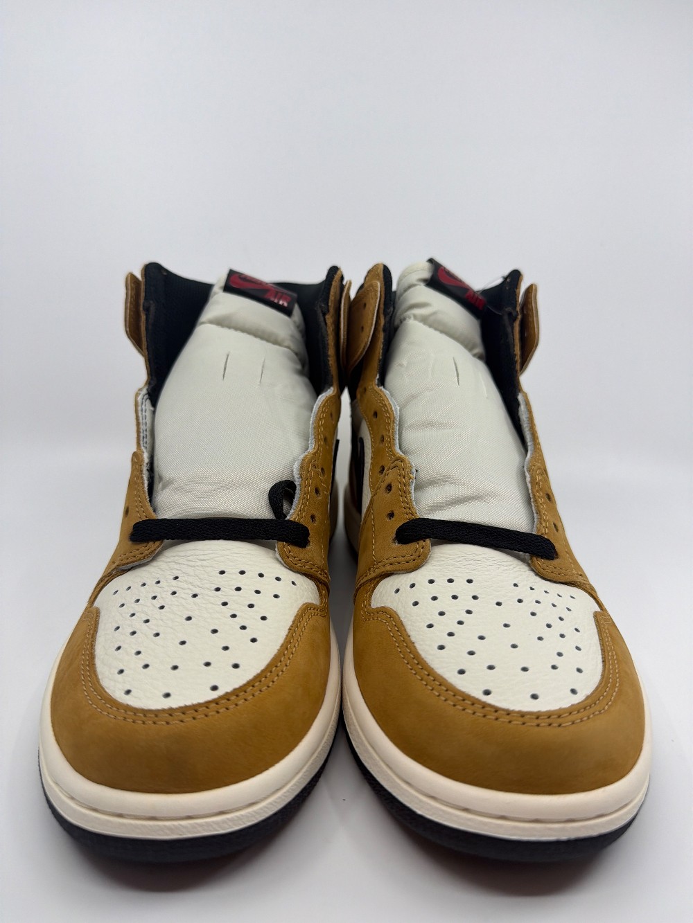 AJ 1 - ROOKIE OF THE YEAR