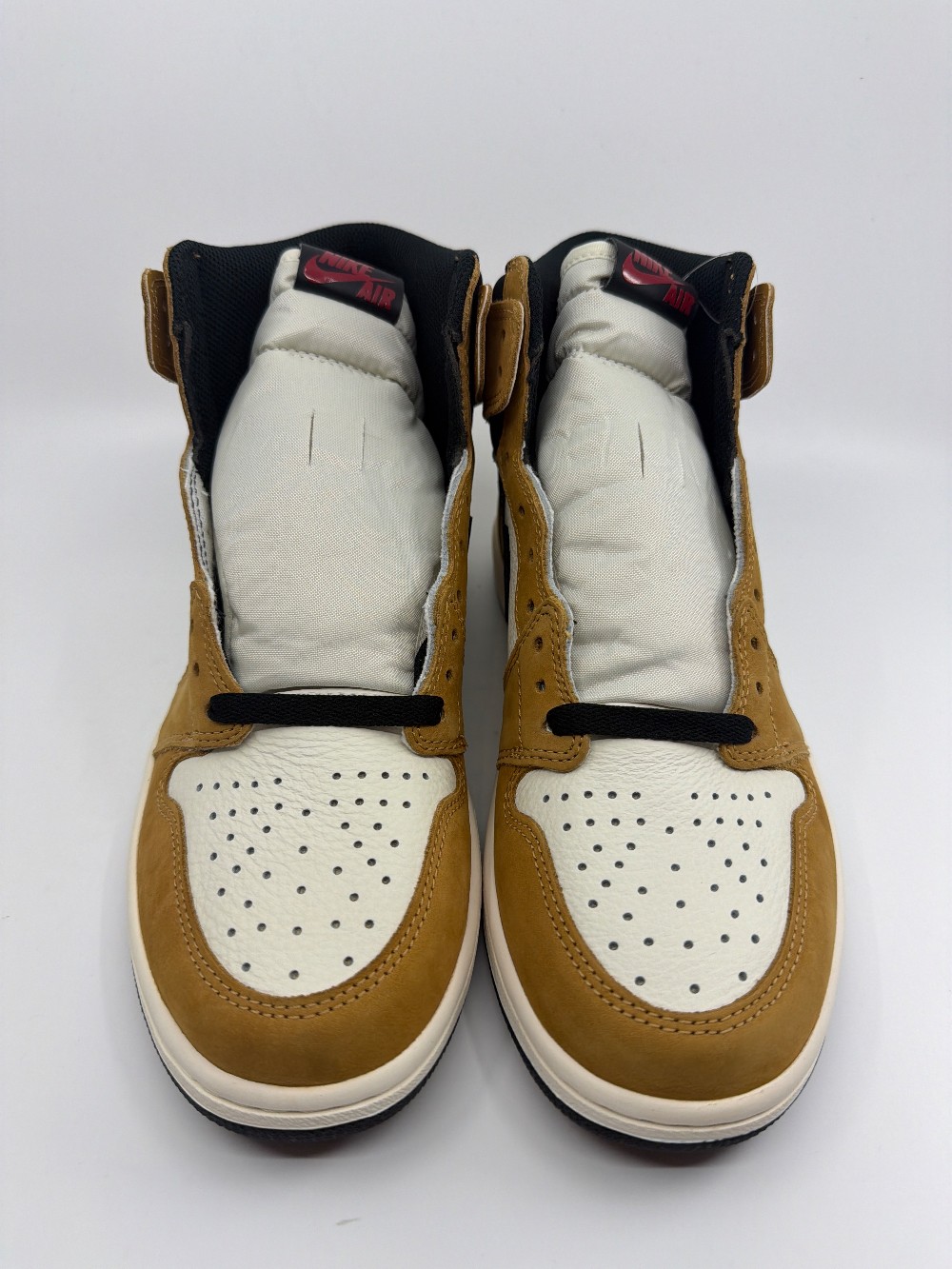 AJ 1 - ROOKIE OF THE YEAR