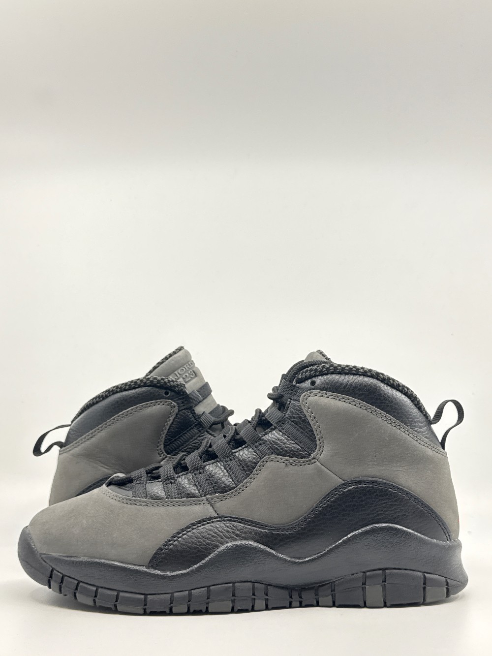 *USED* AJ 10 - SHADOW (2025)