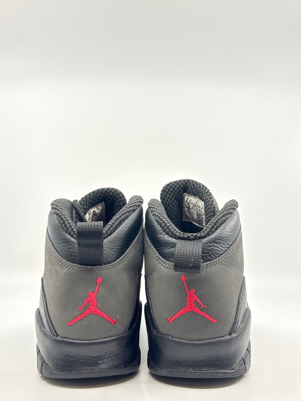 *USED* AJ 10 - SHADOW (2025)