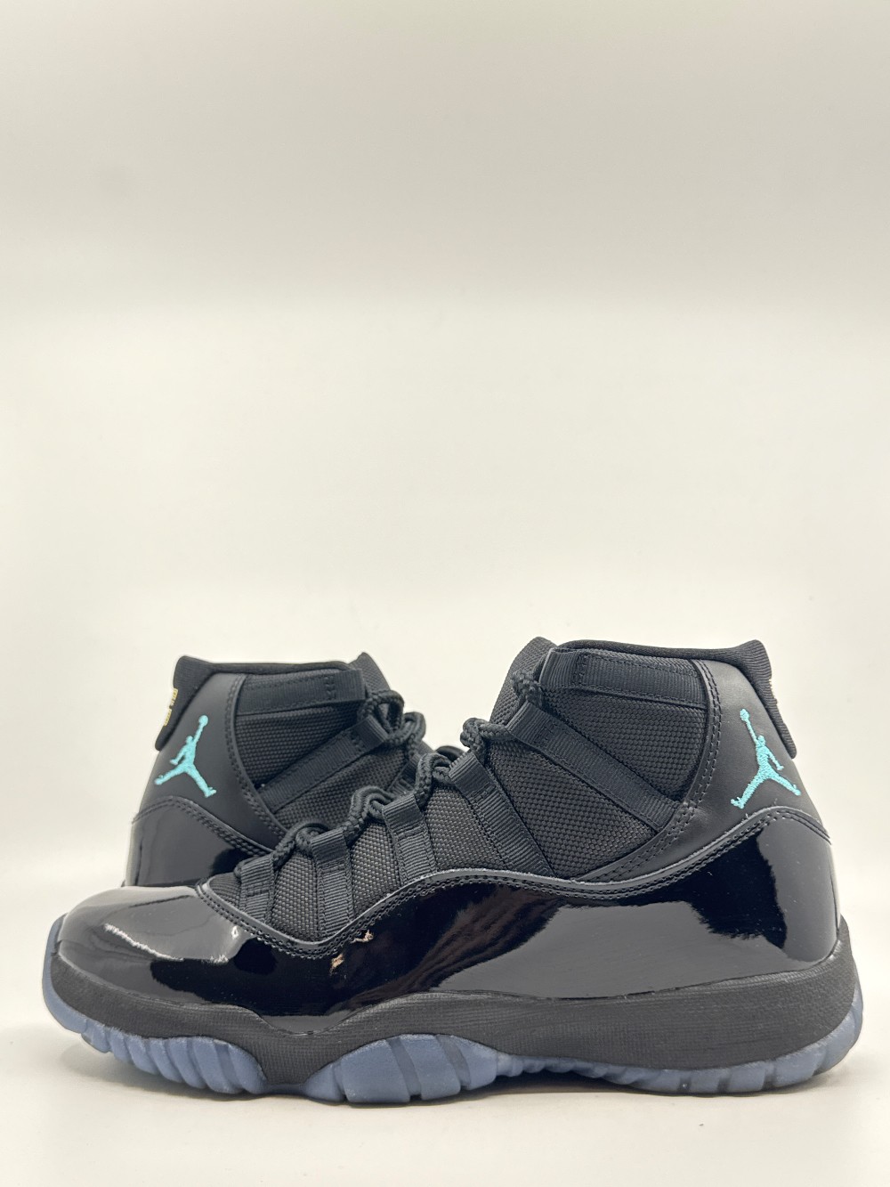 *USED* AJ 11 - GAMMA BLUE (2025)