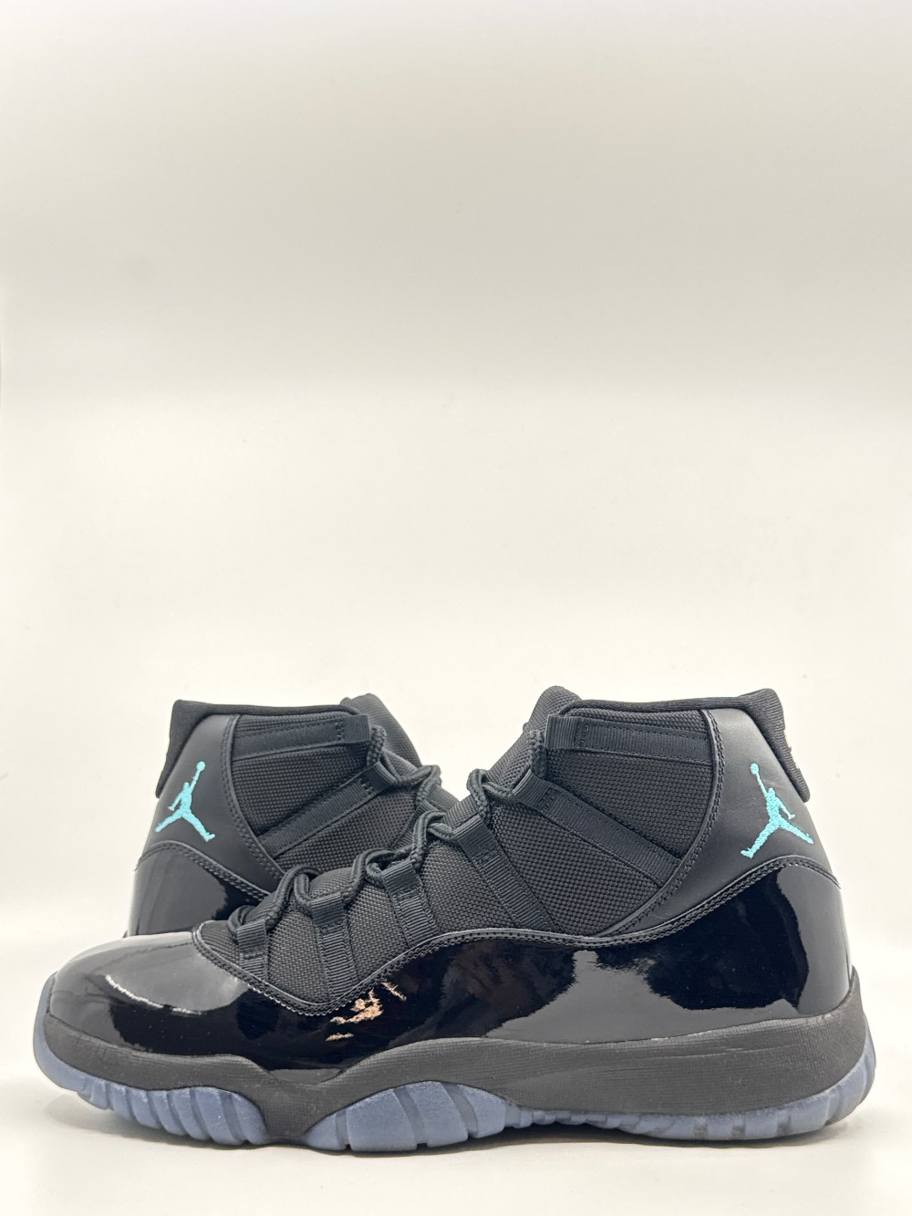 *USED* AJ 11 - GAMMA BLUE (2025)