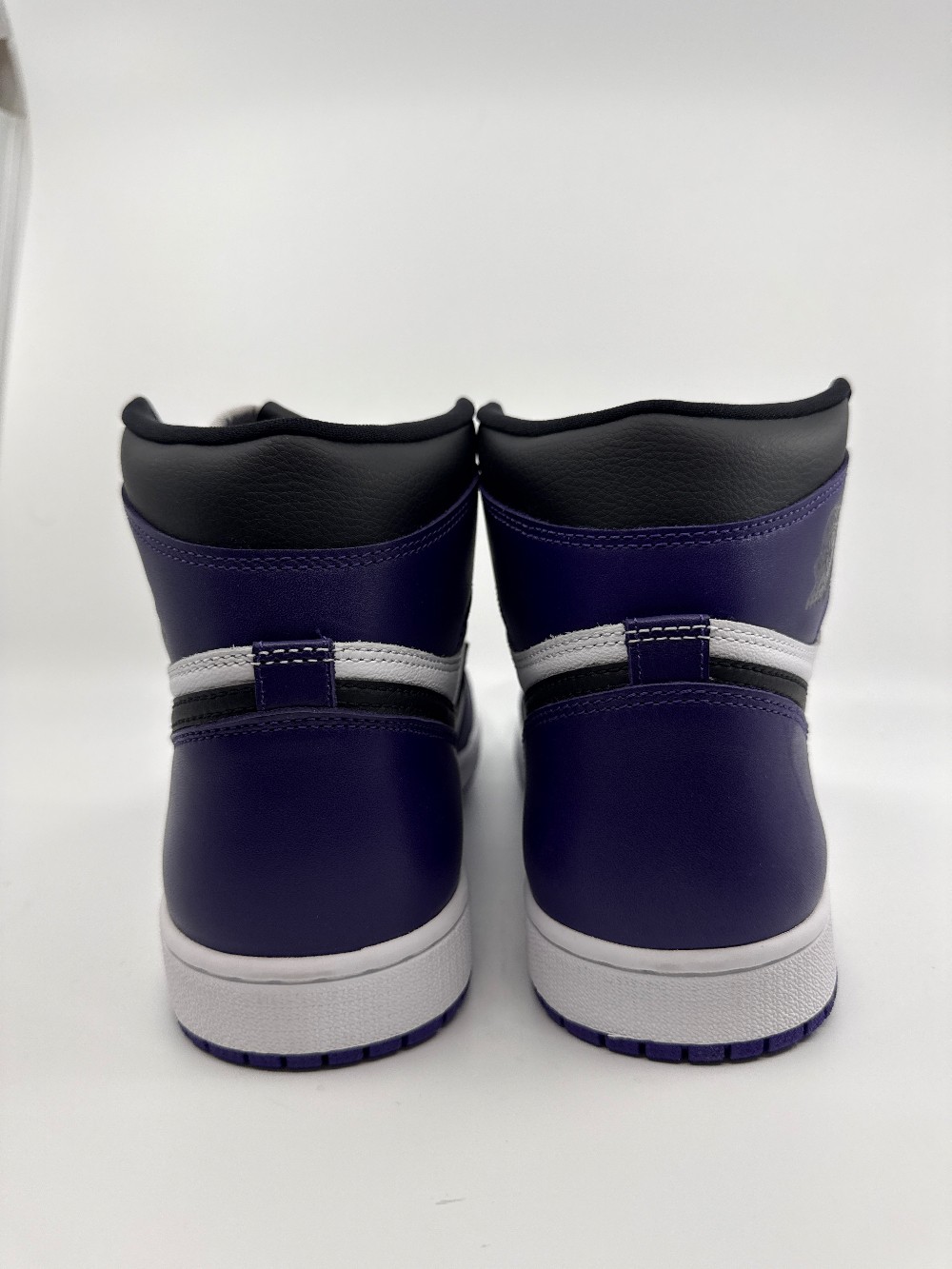 AJ 1 - COURT PURPLE WHITE