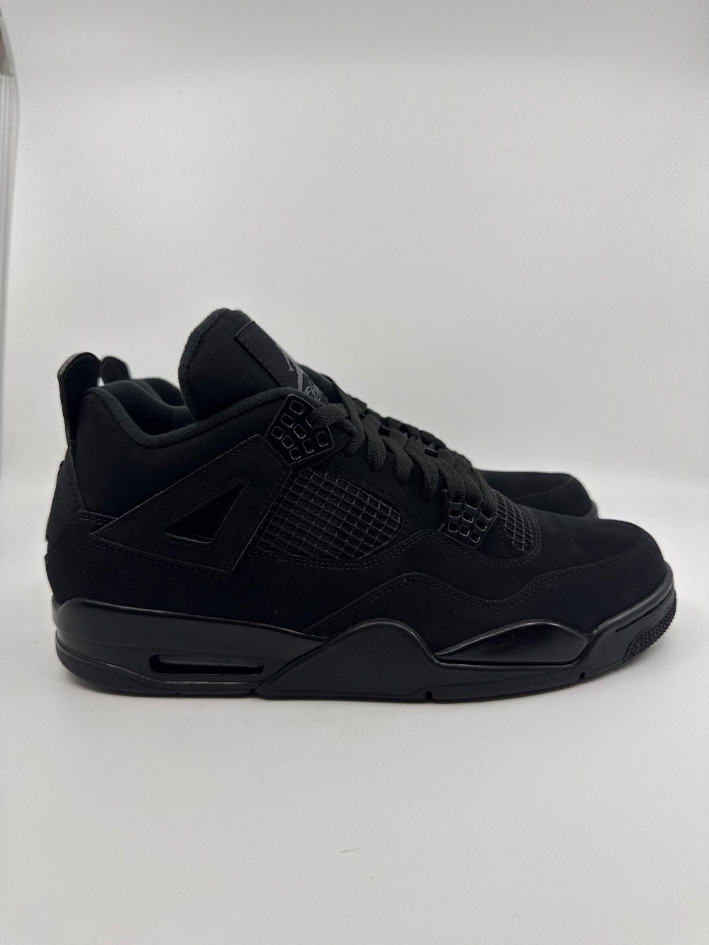 AJ 4 - BLACK CAT (2020)