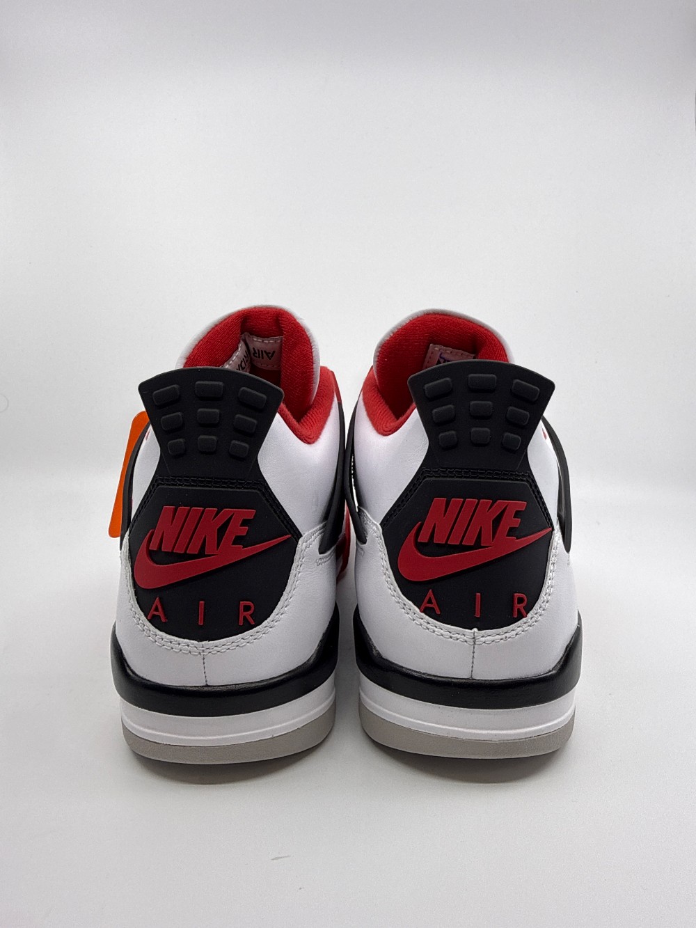 AJ 4 - FIRE RED (2020)