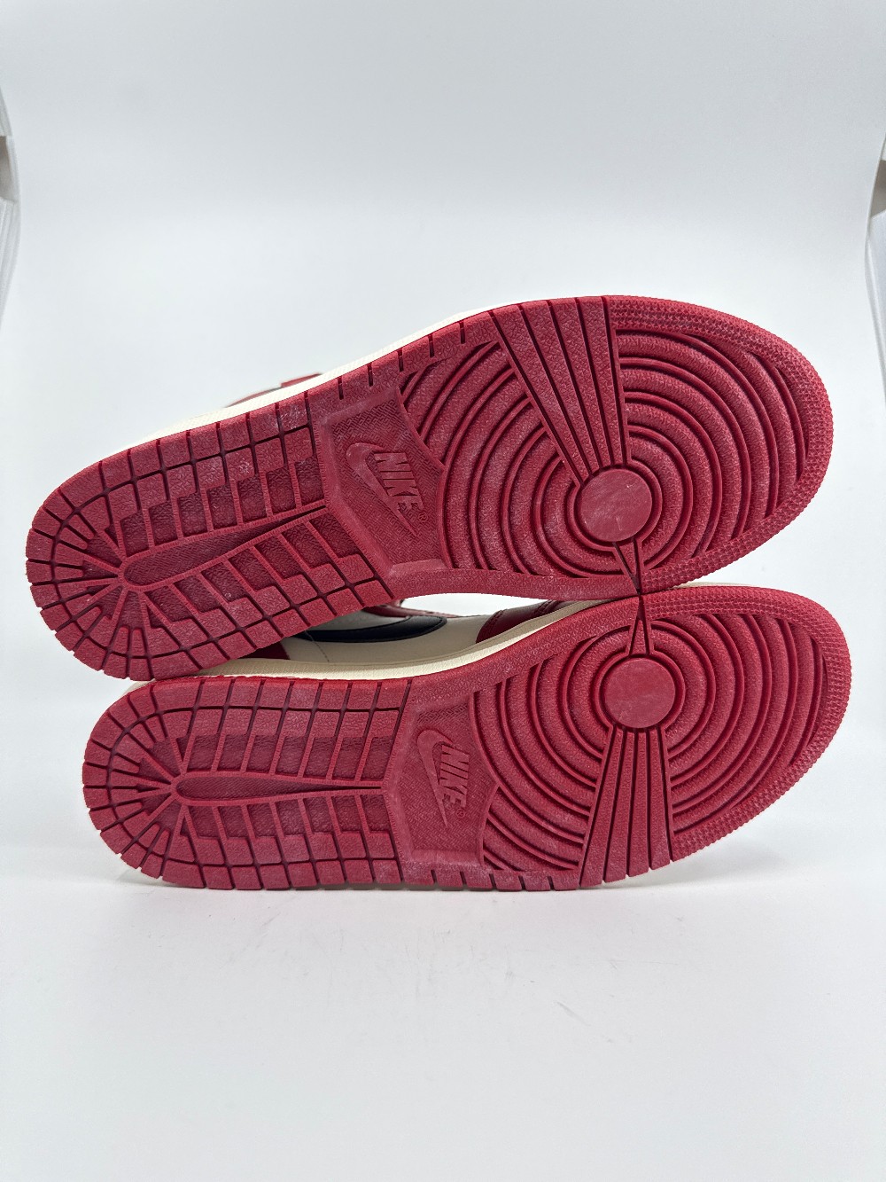 AJ 1 - CHICAGO LOST AND FOUND
