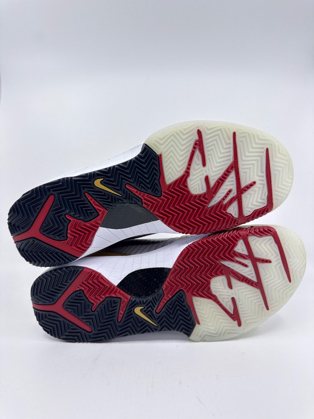 NIKE KOBE 4 PROTRO - GOLD MEDAL (2024)