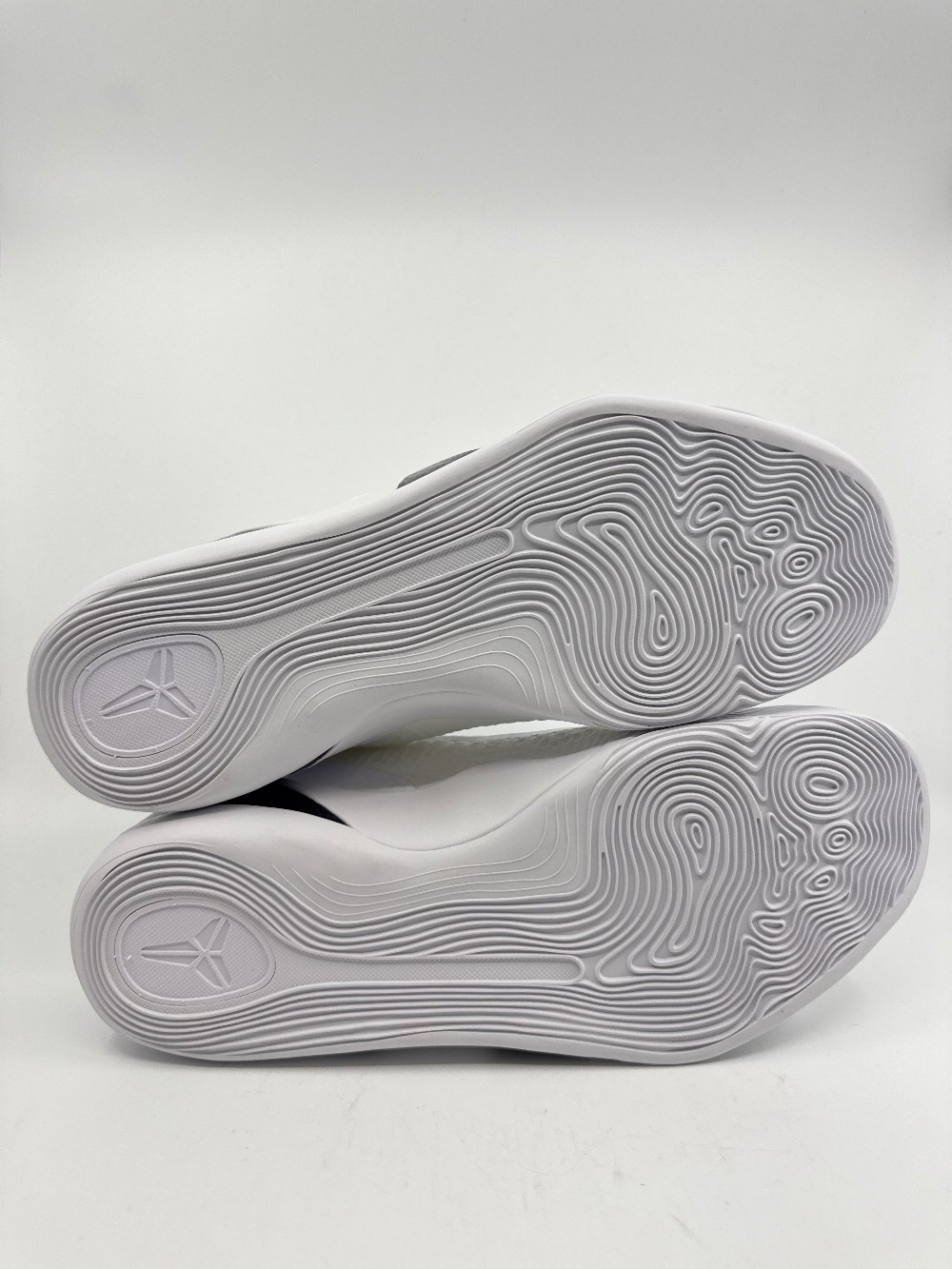 NIKE KOBE 9 ELITE LOW PROTRO - HALO