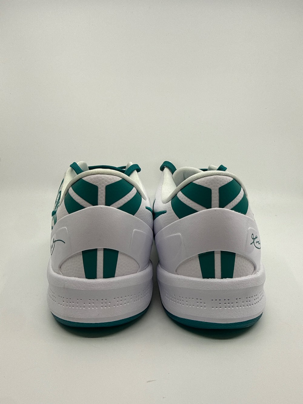 NIKE KOBE 8 PROTRO - RADIANT EMERALD