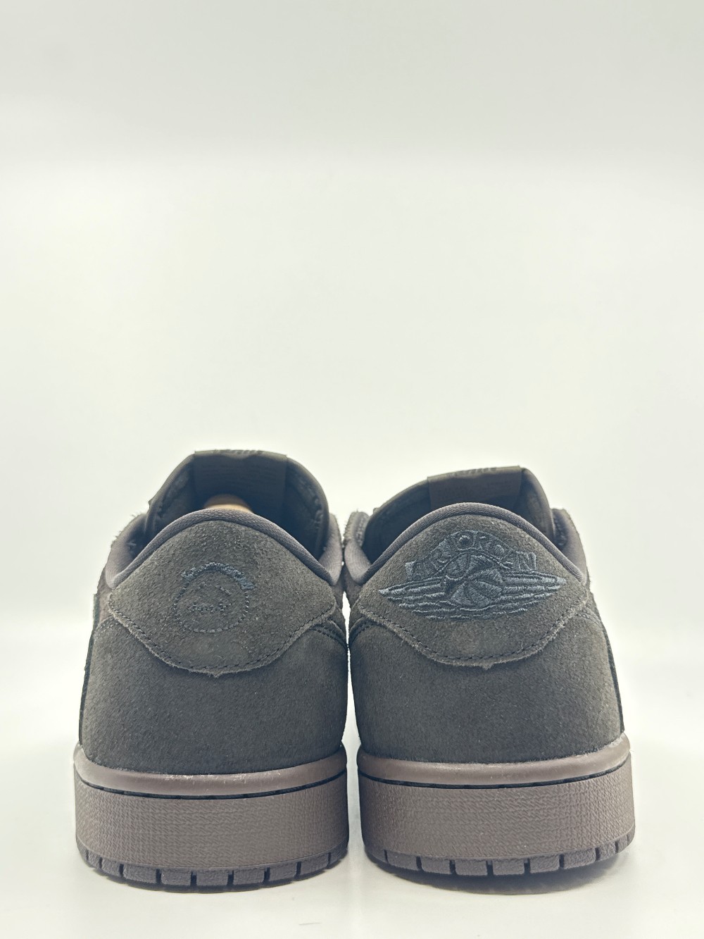 AJ 1 LOW X TRAVIS SCOTT - VELVET BROWN