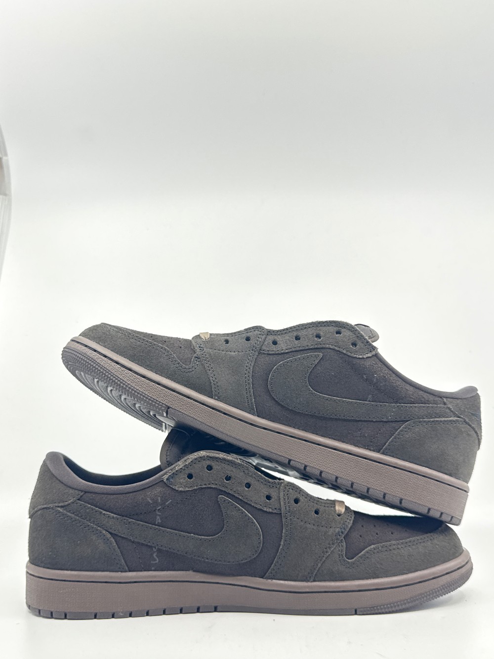 AJ 1 LOW X TRAVIS SCOTT - VELVET BROWN