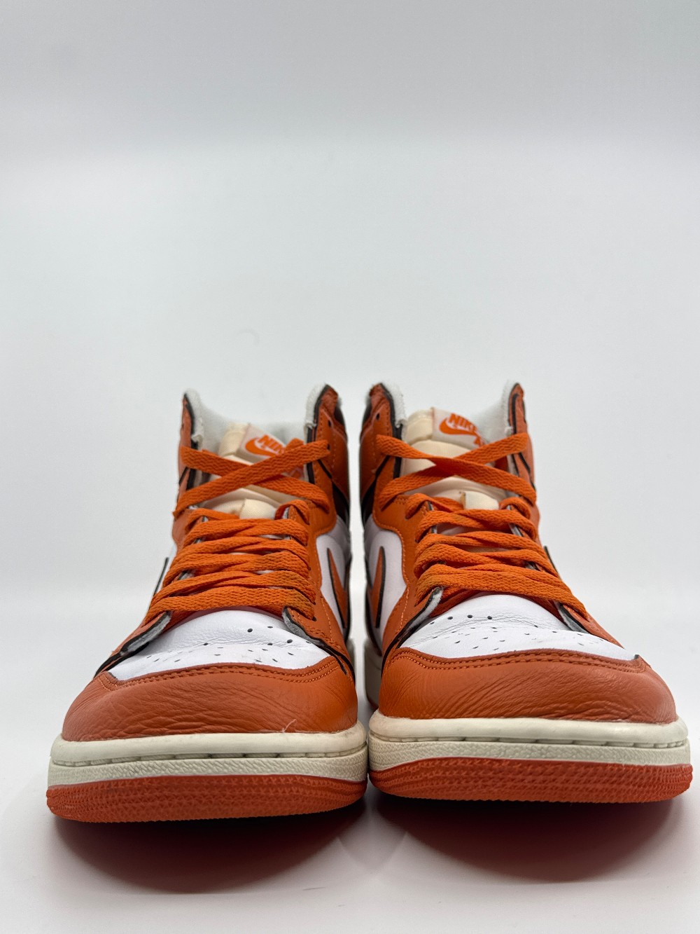*USED* AJ 1 (W) - STARFISH