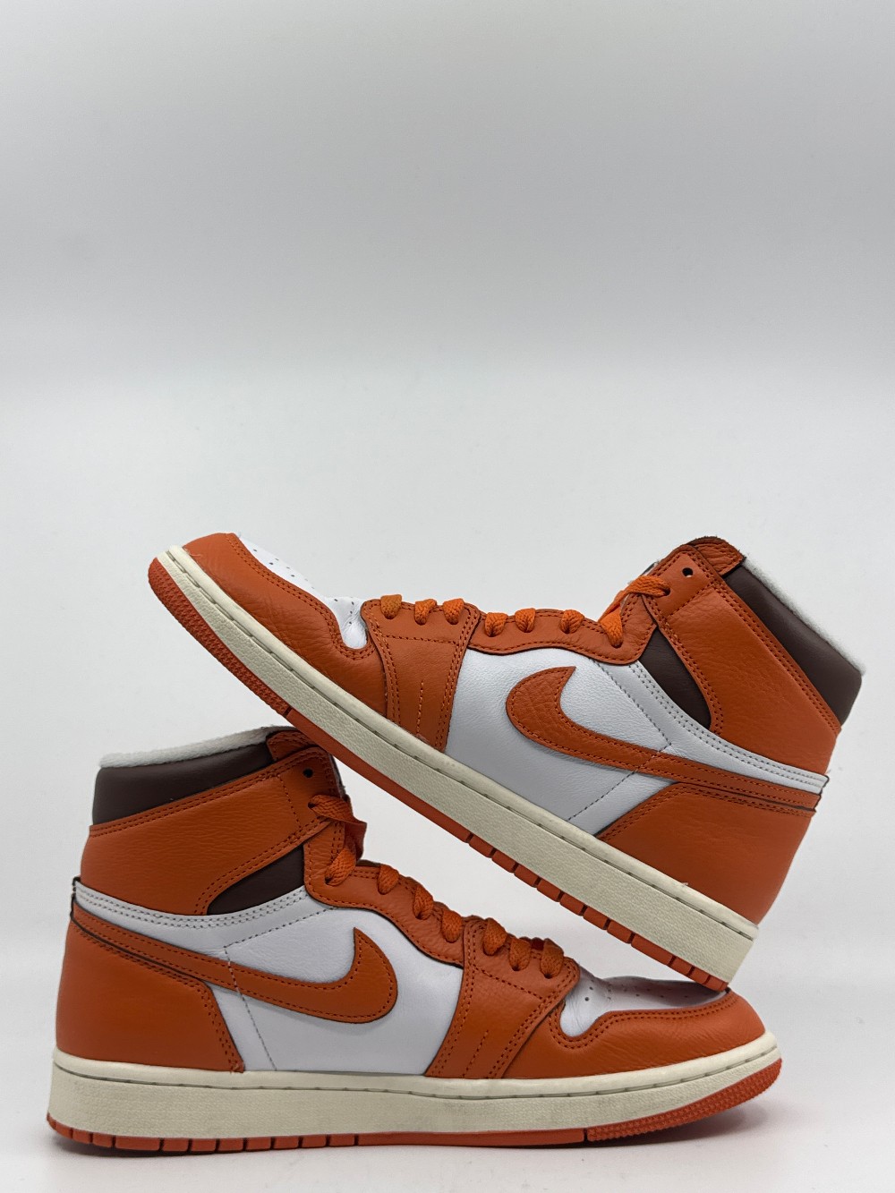 *USED* AJ 1 (W) - STARFISH