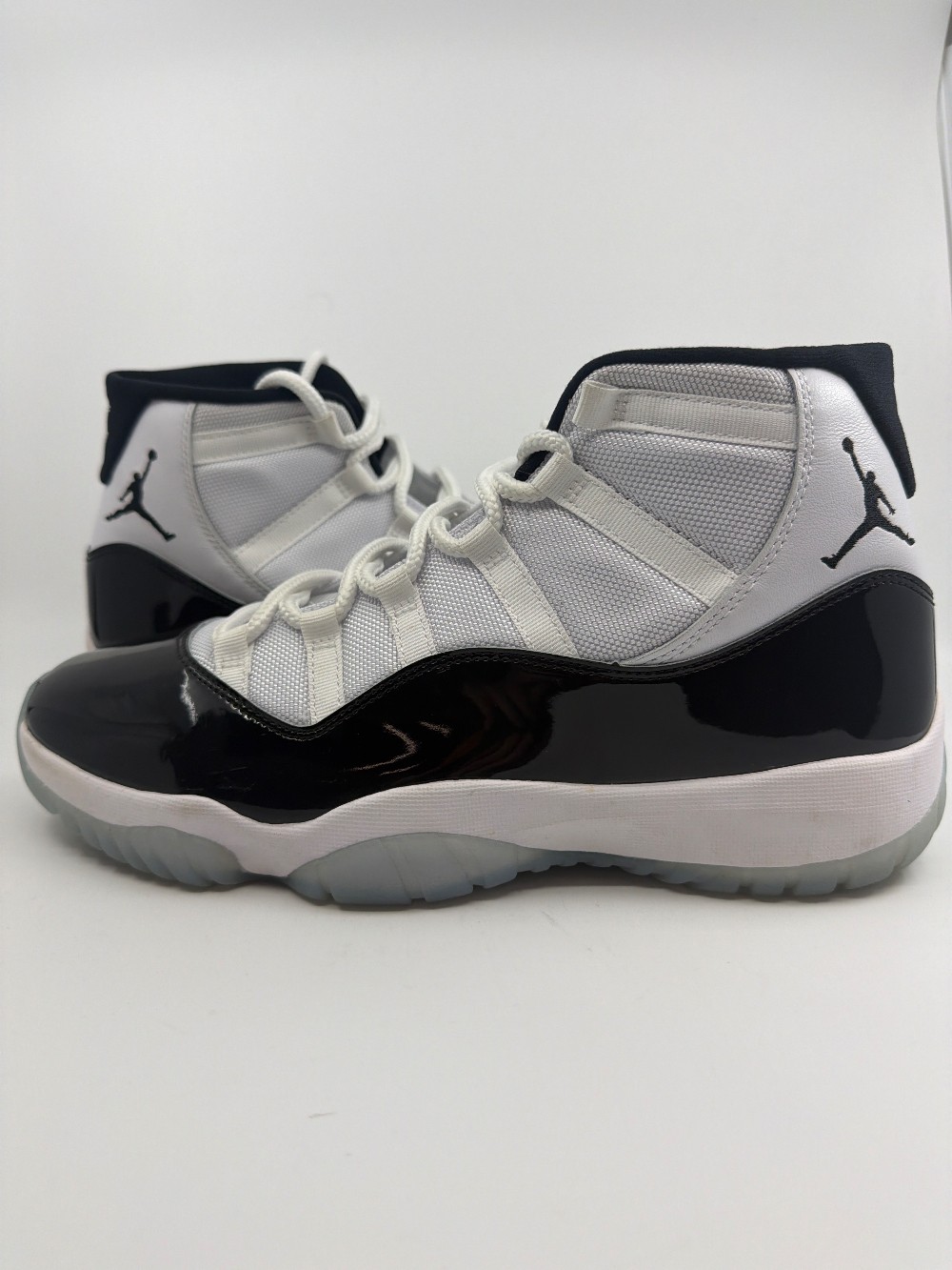 *USED* AJ 11 - CONCORD (2018)