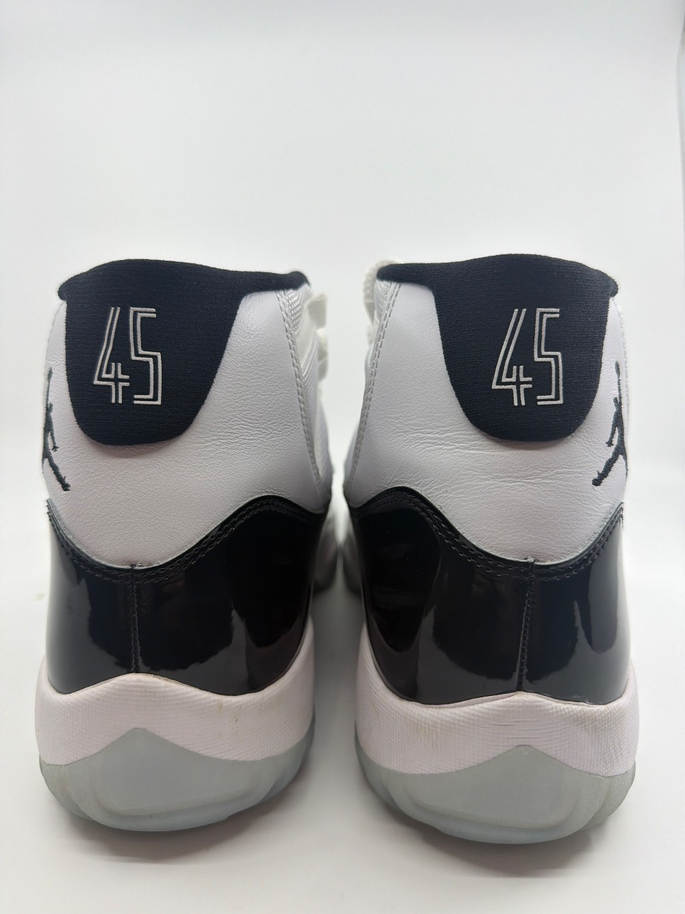 *USED* AJ 11 - CONCORD (2018)