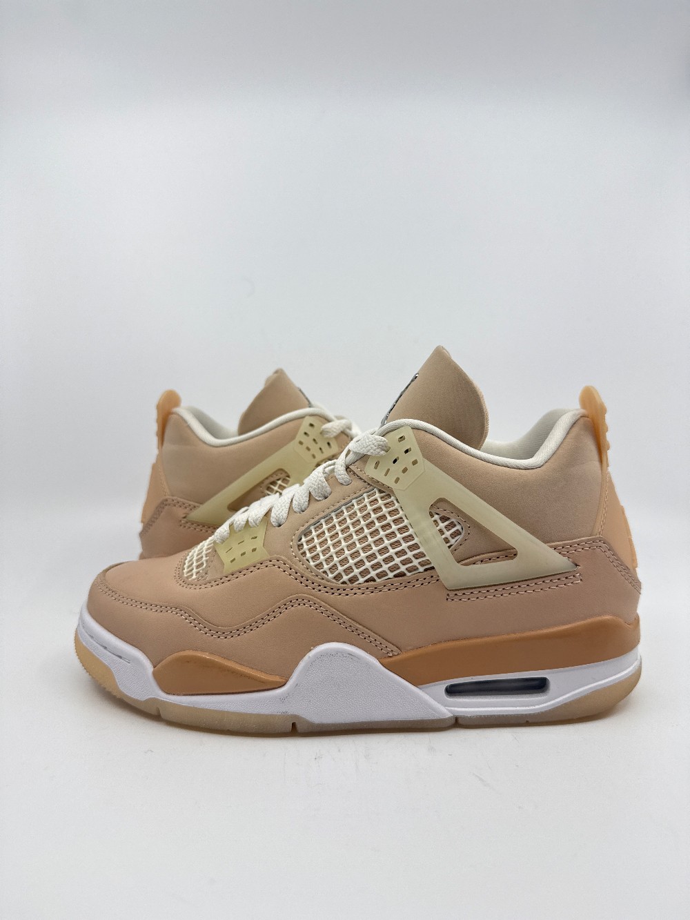 *USED/NO BOX* AJ 4 (W) - SHIMMER