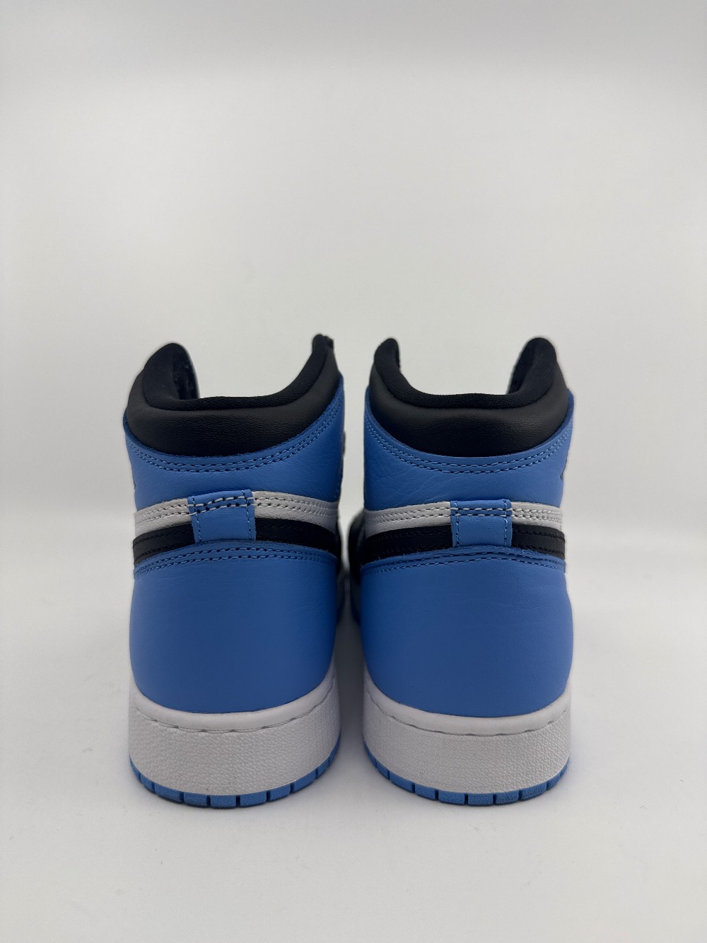 *USED/NO BOX* AJ 1 (GS) - UNC TOE