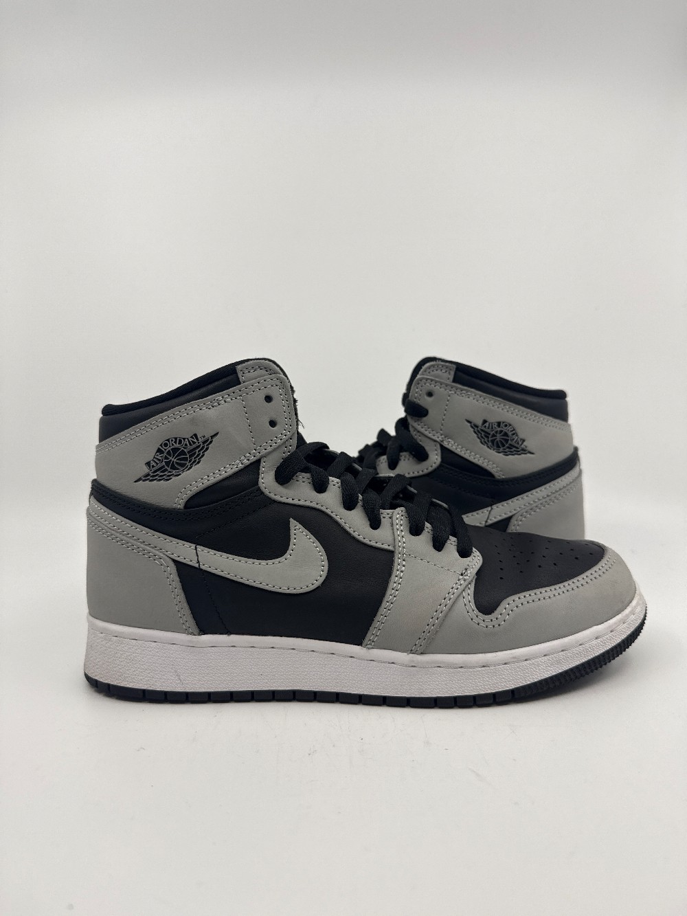 *USED/NO BOX* AJ 1 (GS) - SHADOW 2.0