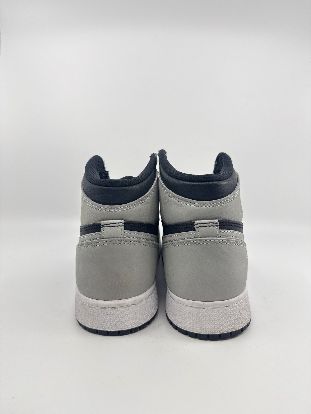 *USED/NO BOX* AJ 1 (GS) - SHADOW 2.0