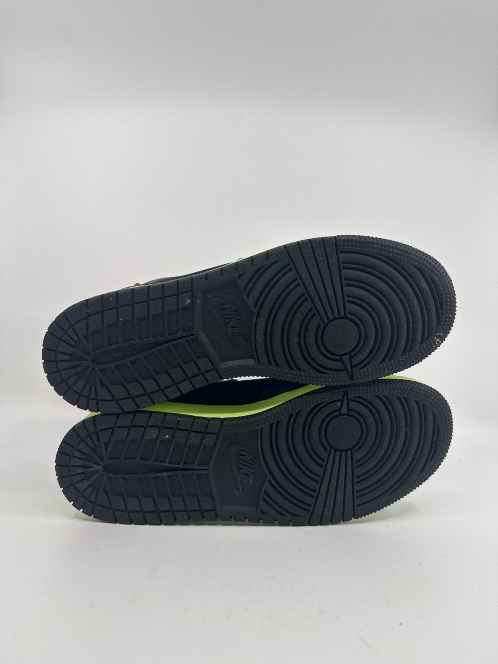 *USED/NO BOX* AJ 1 (GS) - TOKYO BIO HACK