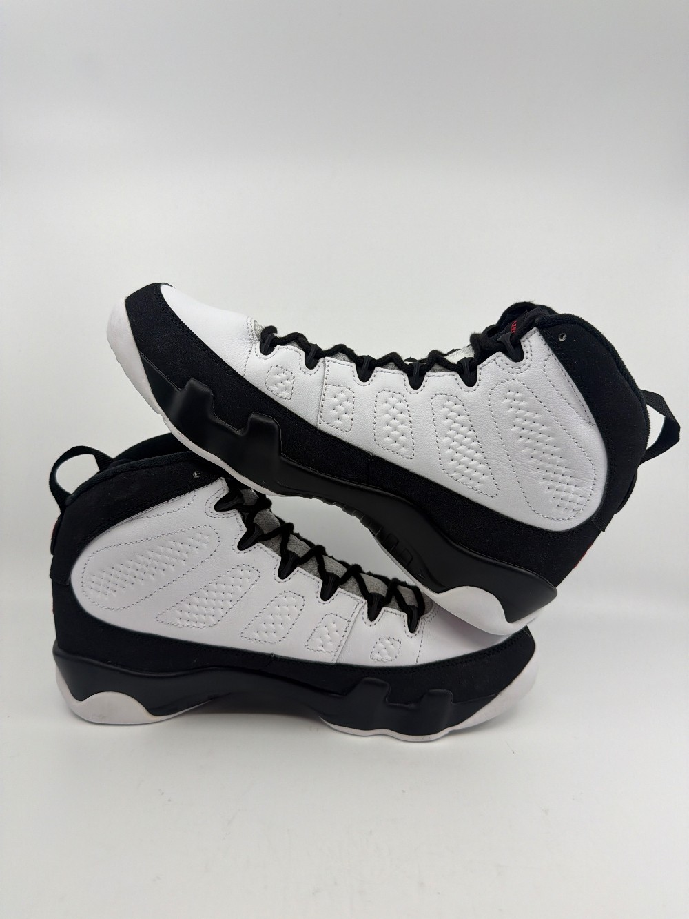 *USED* AJ 9 OG - (2016)