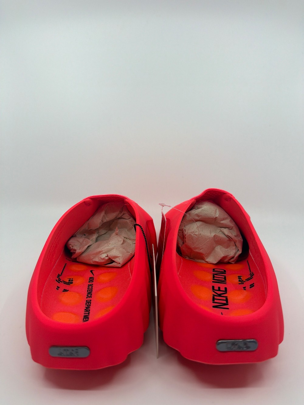 NIKE MIND SLIDE 001 - SOLAR RED