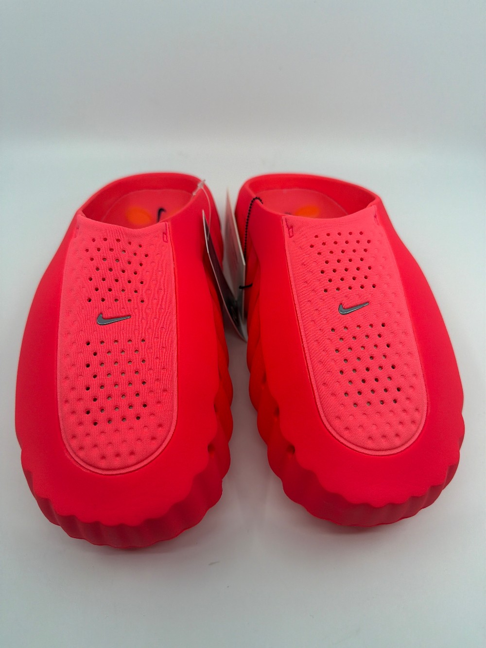 NIKE MIND SLIDE 001 - SOLAR RED