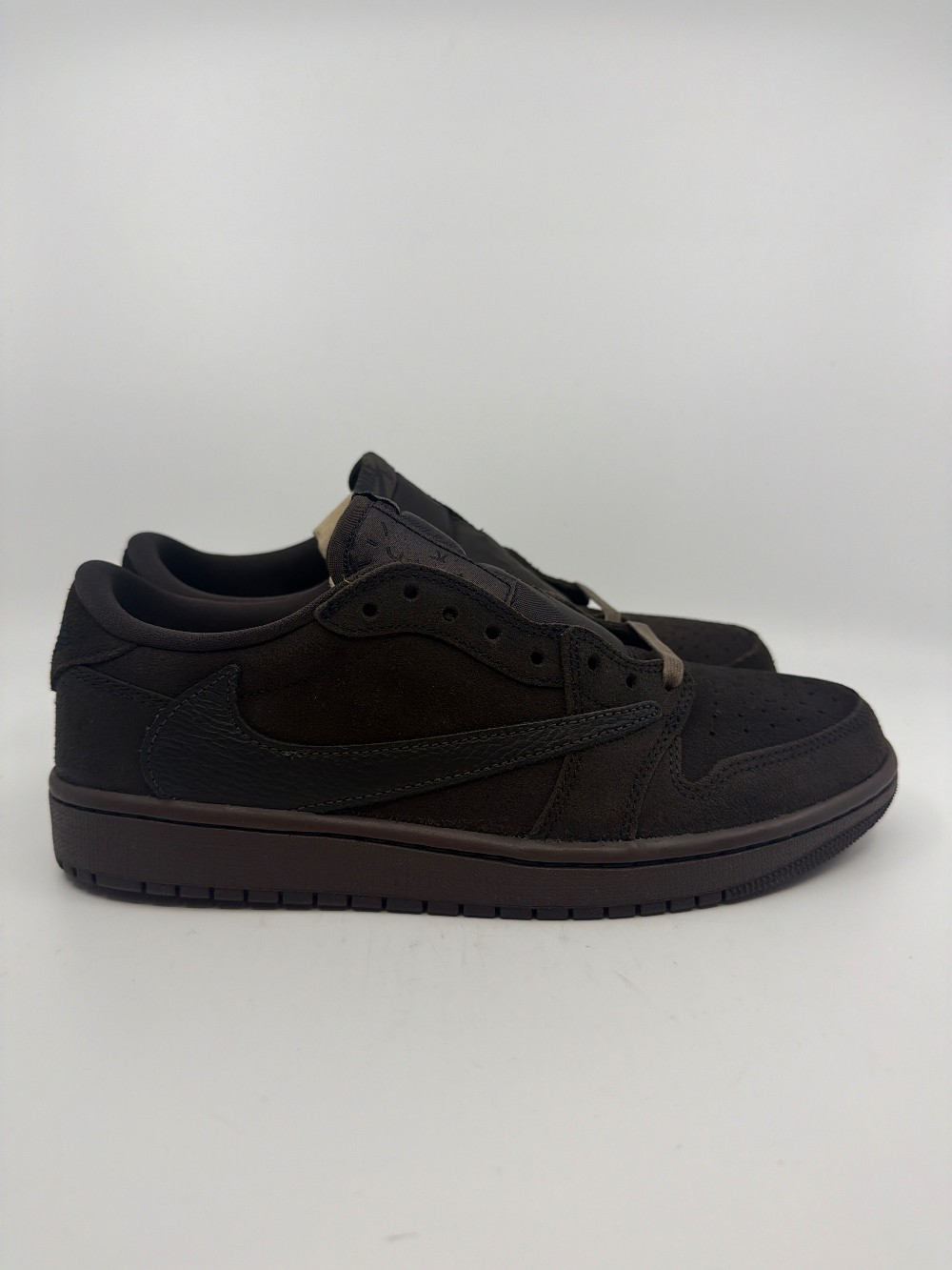 AJ 1 LOW X TRAVIS SCOTT - VELVET BROWN