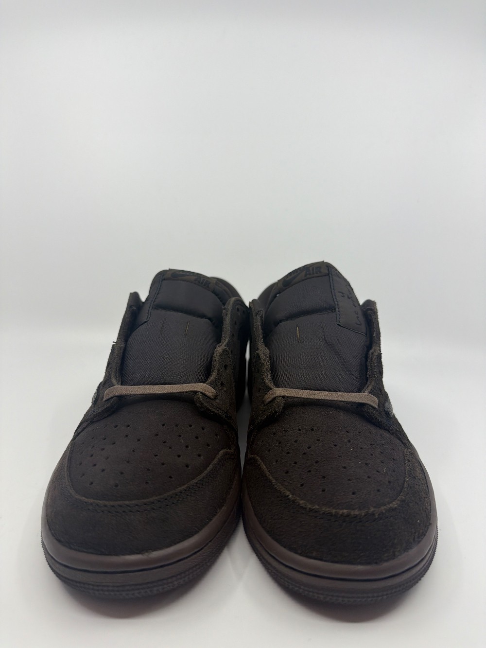 AJ 1 LOW X TRAVIS SCOTT - VELVET BROWN