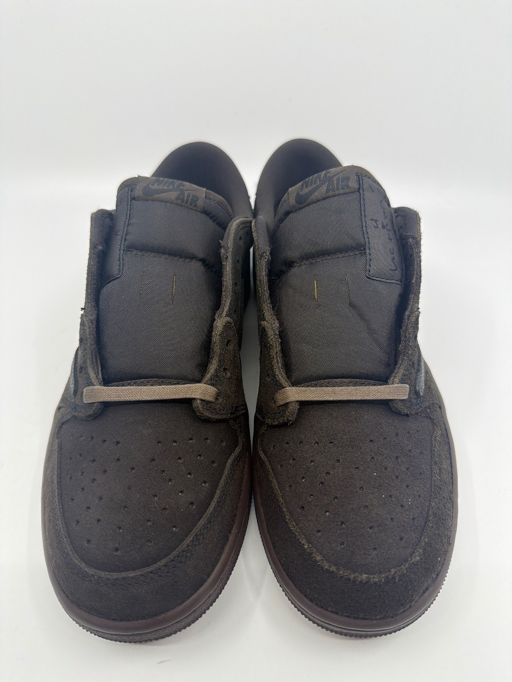 AJ 1 LOW X TRAVIS SCOTT - VELVET BROWN