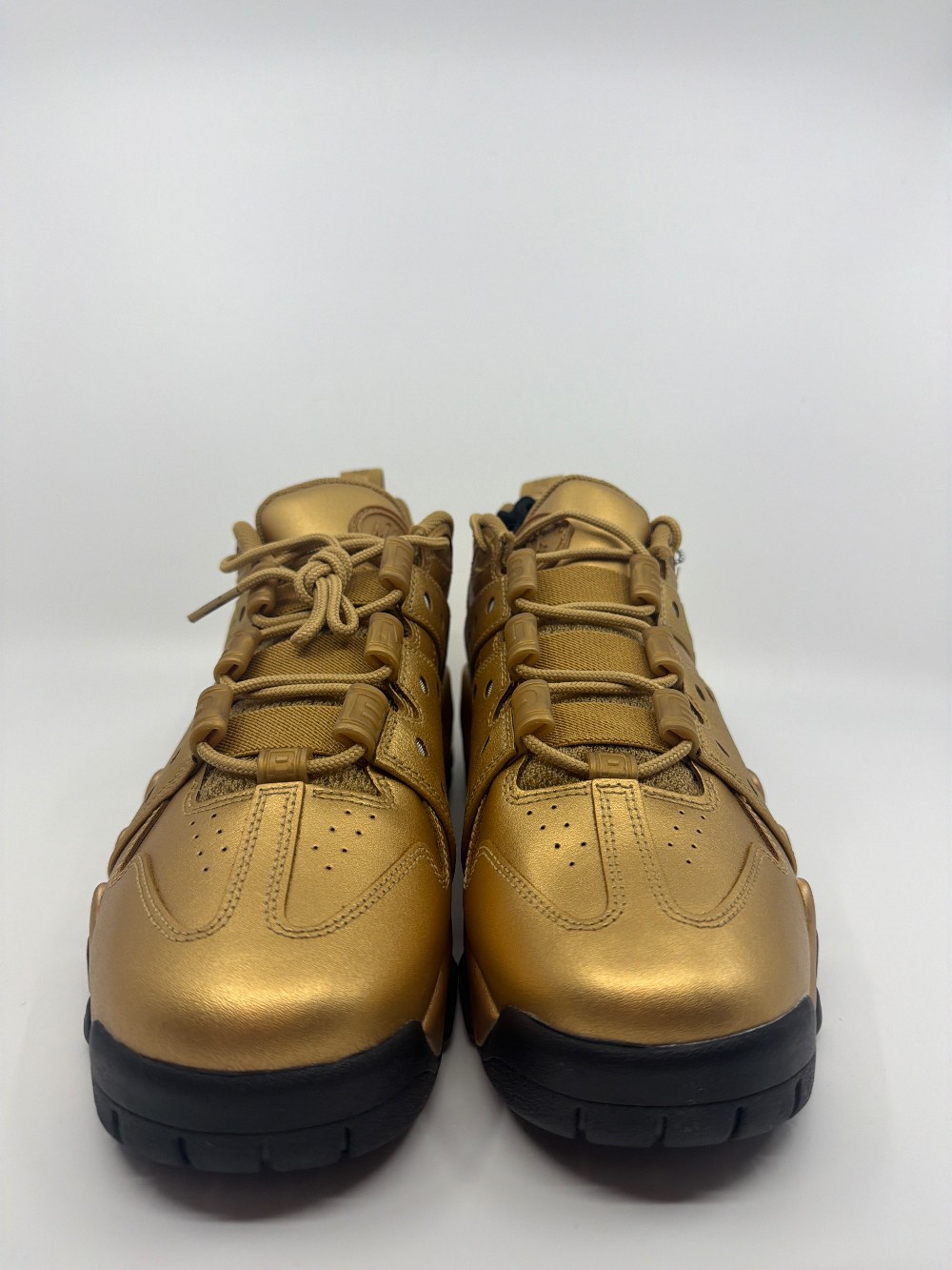 NIKE SB AIR MAX 2 CB '94 - SUPREME METALLIC GOLD