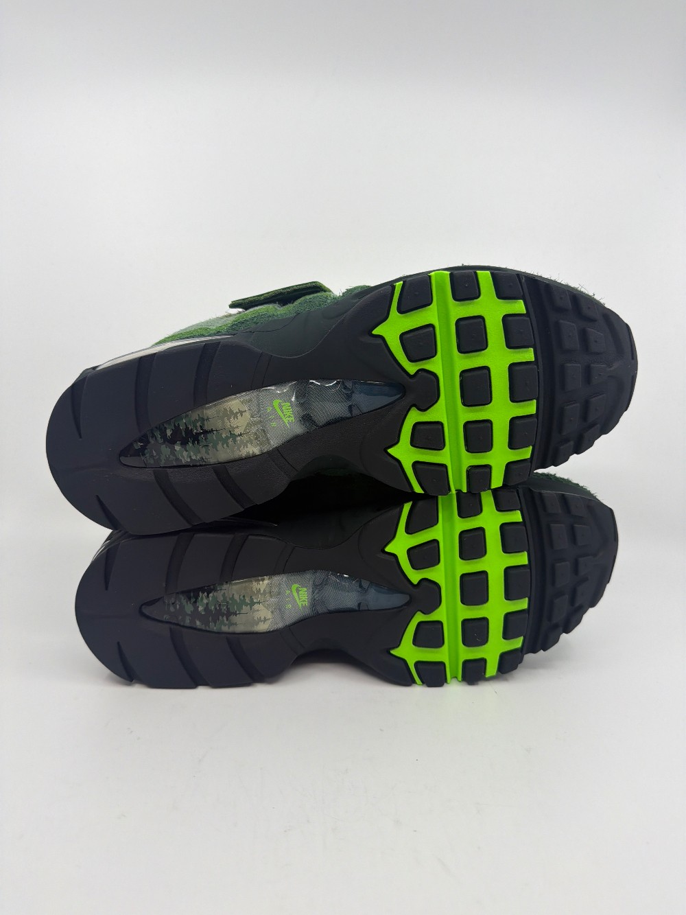 NIKE AIR MAX 95  BIG BUBBLE - OREGON DUCKS