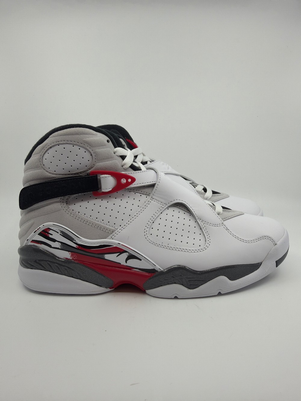 AJ 8 - WHITE TRUE RED (2025)