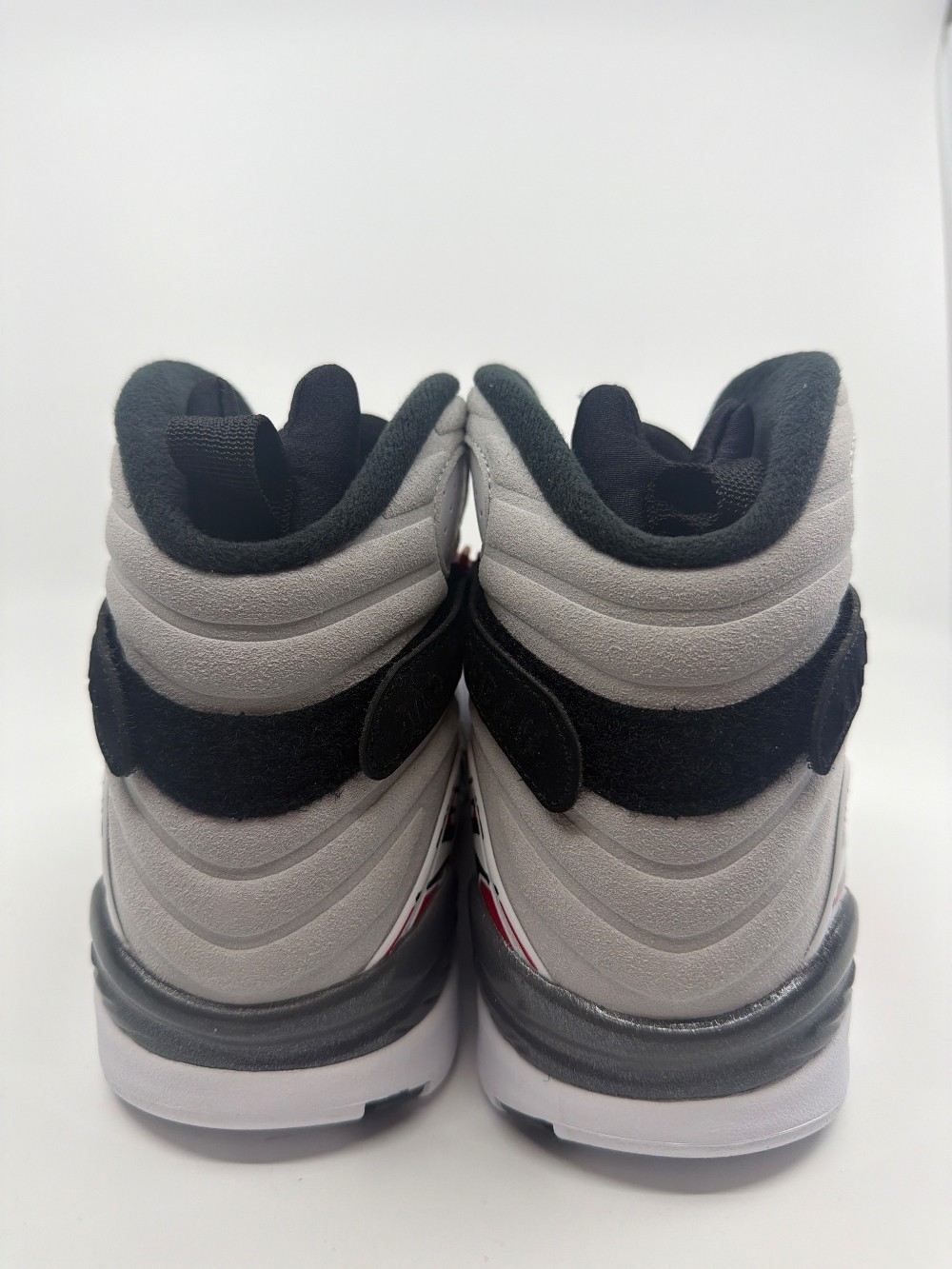 AJ 8 - WHITE TRUE RED (2025)