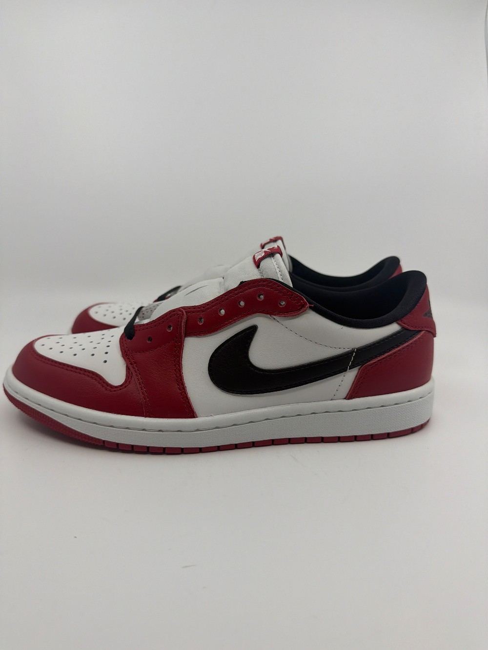 AJ 1 LOW OG - CHICAGO (2025)