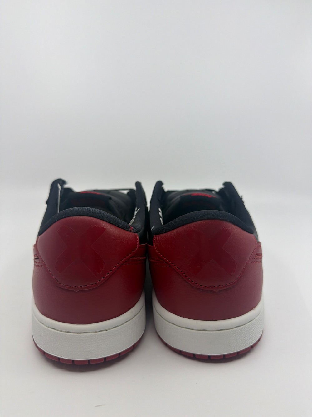 AJ 1 LOW OG - BANNED