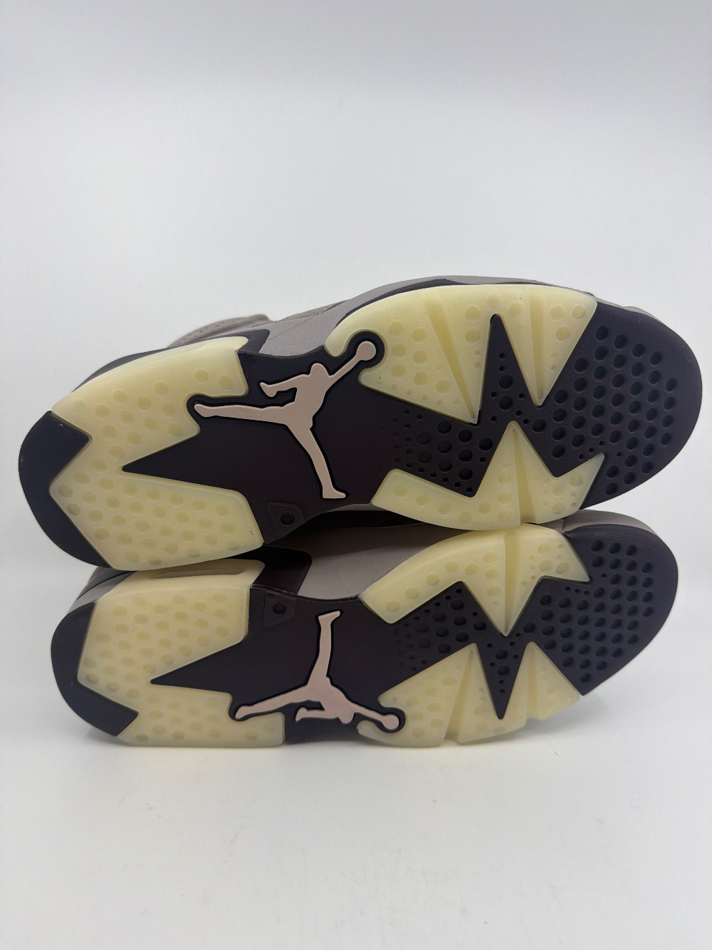 AJ 6 X A MA MANIERE - SMOKEY MAUVE