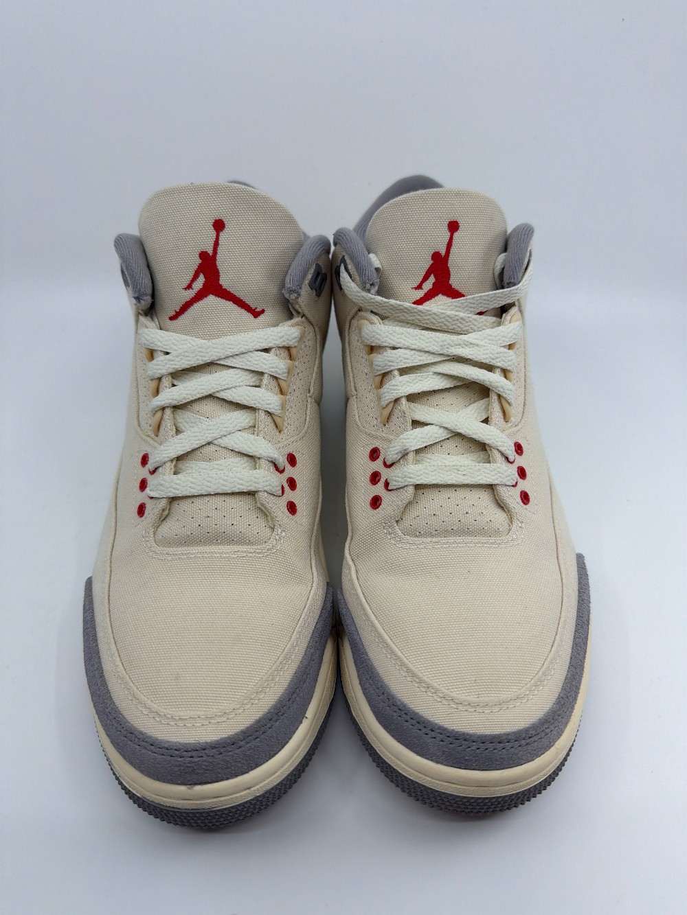 *USED* AJ 3 - MUSLIN