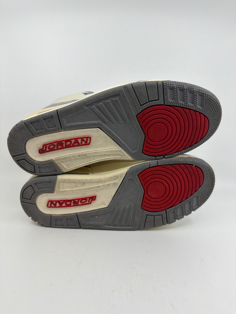 *USED* AJ 3 - MUSLIN