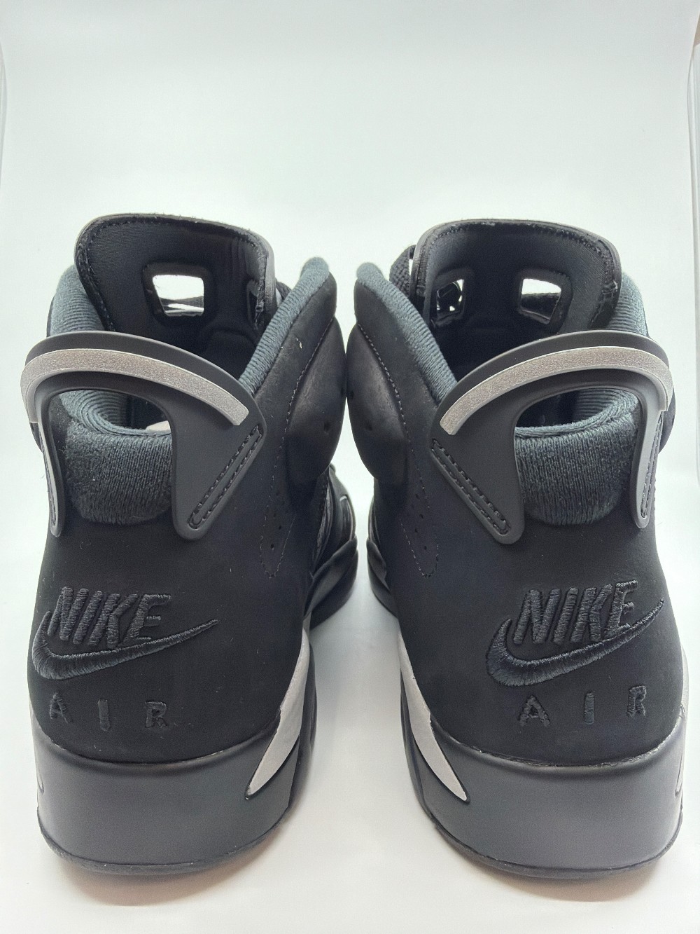 *USED* AJ 6 - CAP AND GOWN
