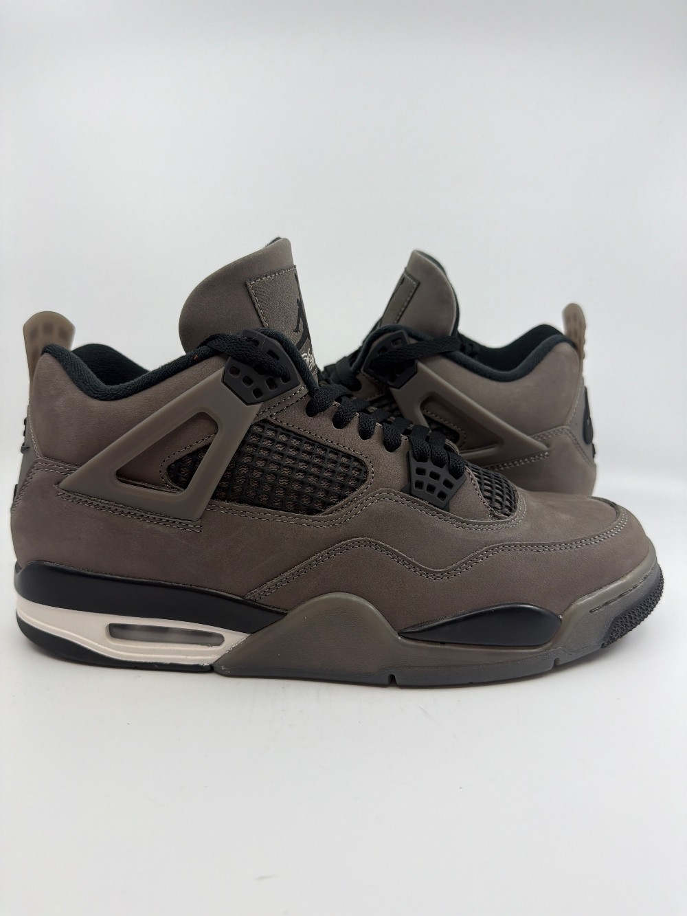 *USED* AJ 4 - CAVE STONE