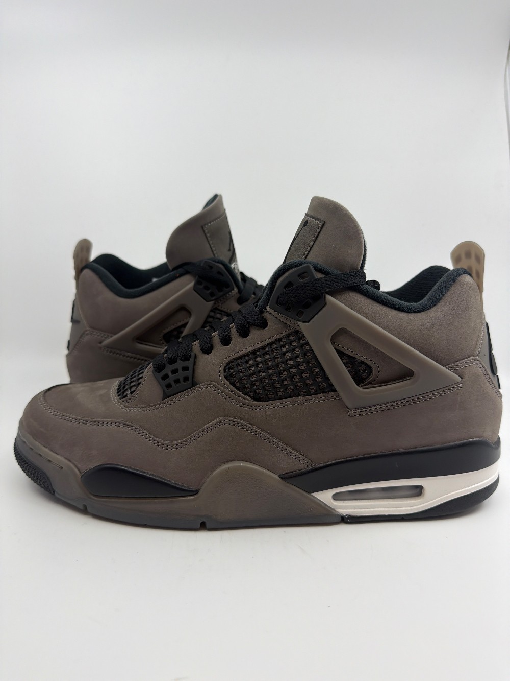 *USED* AJ 4 - CAVE STONE