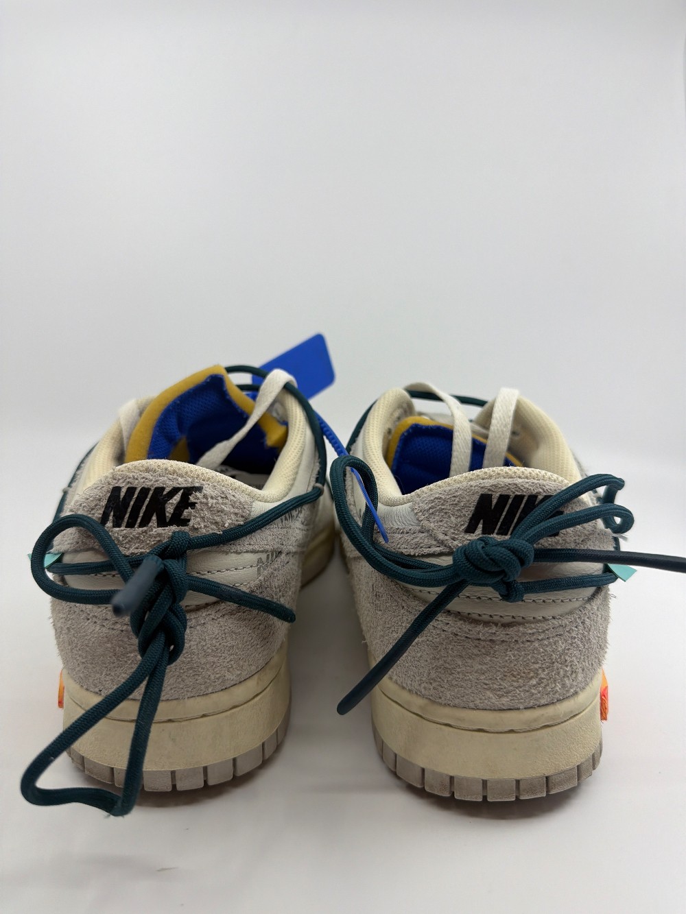 *USED* NIKE DUNK LOW X OFF WHITE - LOT 16