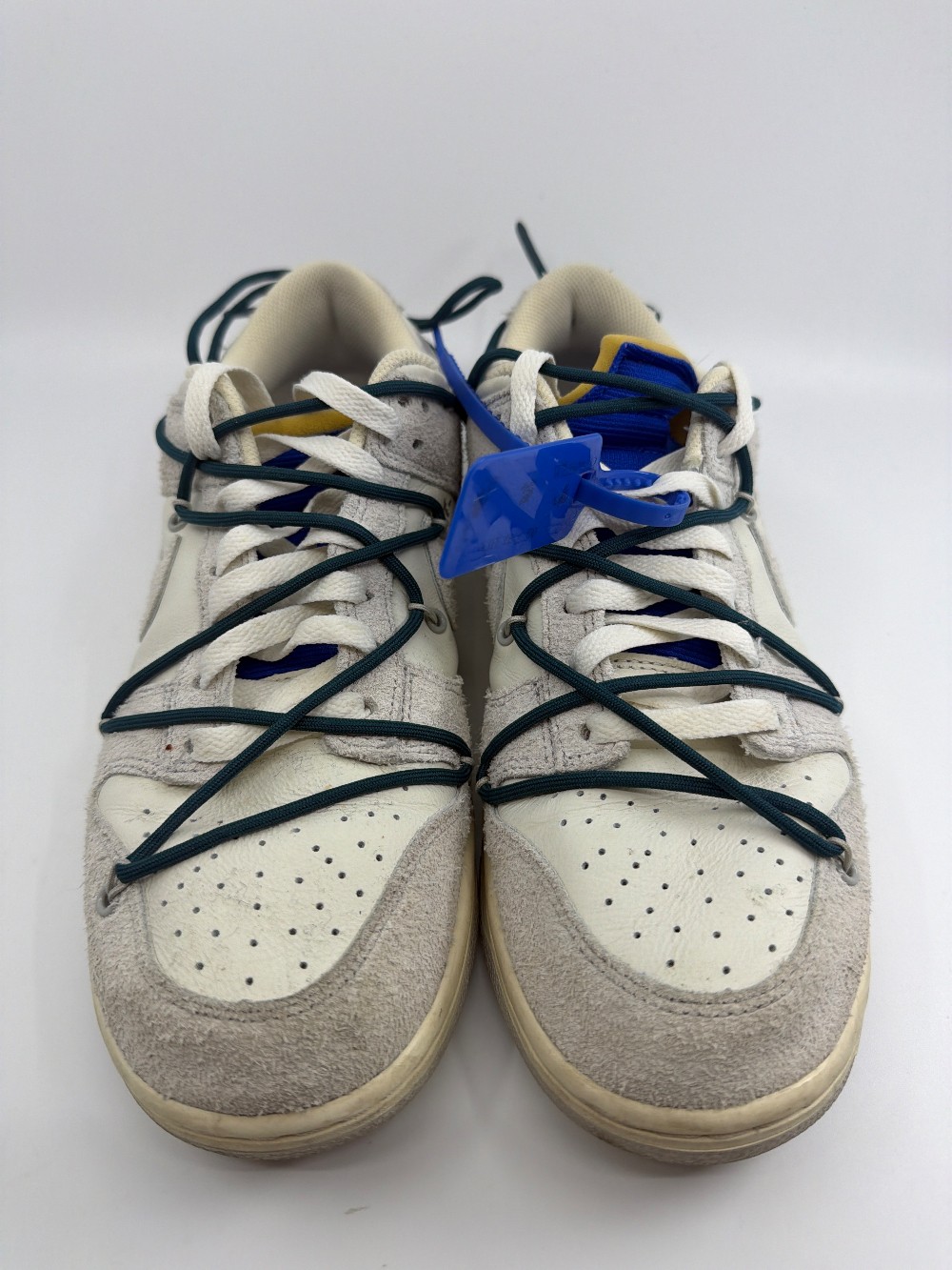*USED* NIKE DUNK LOW X OFF WHITE - LOT 16