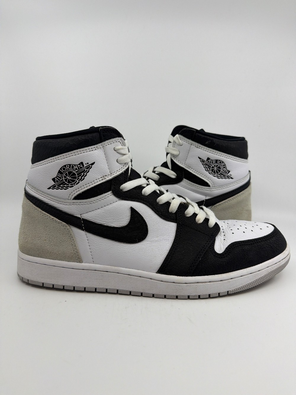 *USED* AJ 1 HIGH OG - BLEACHED CORAL