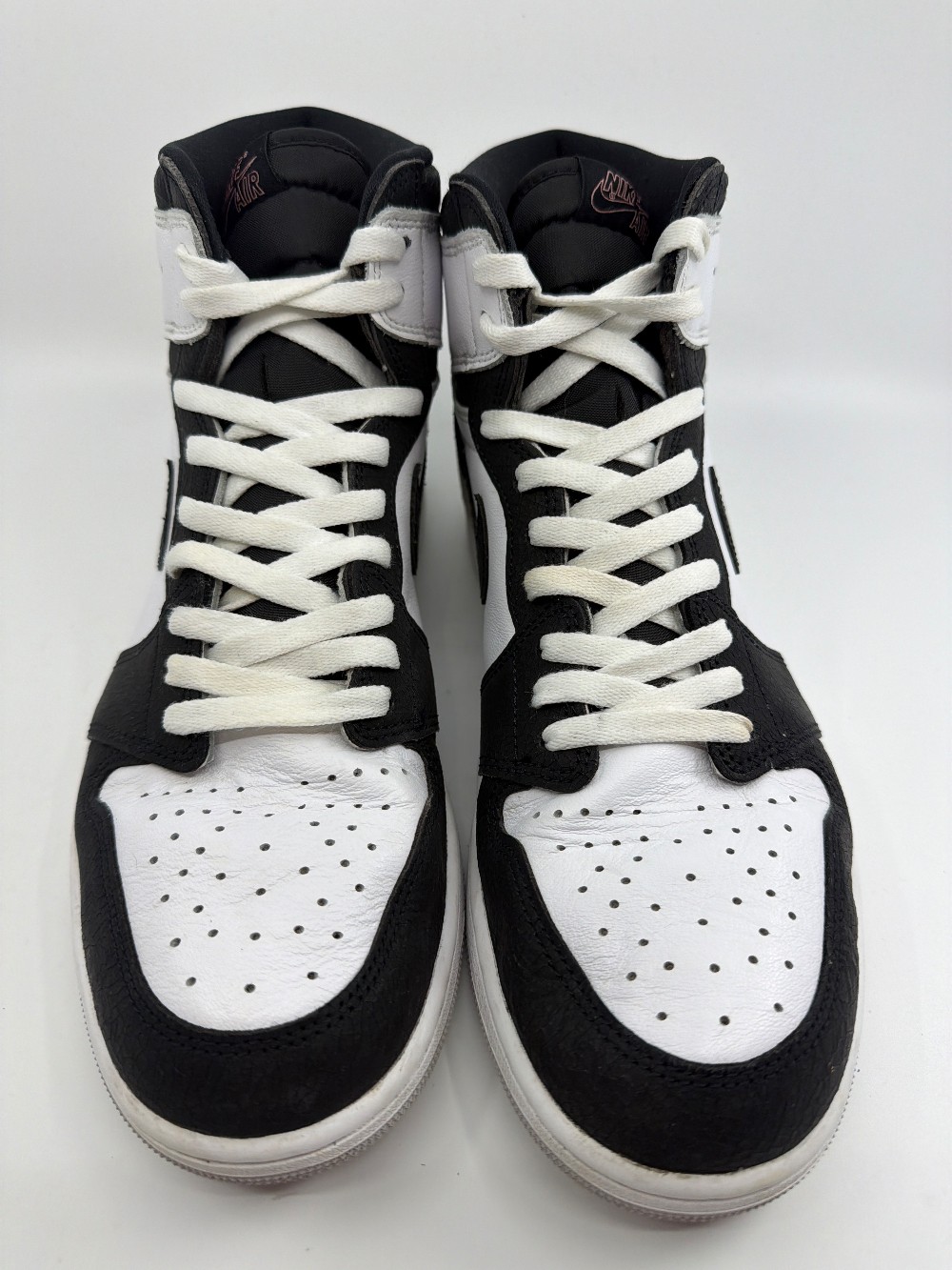 *USED* AJ 1 HIGH OG - BLEACHED CORAL