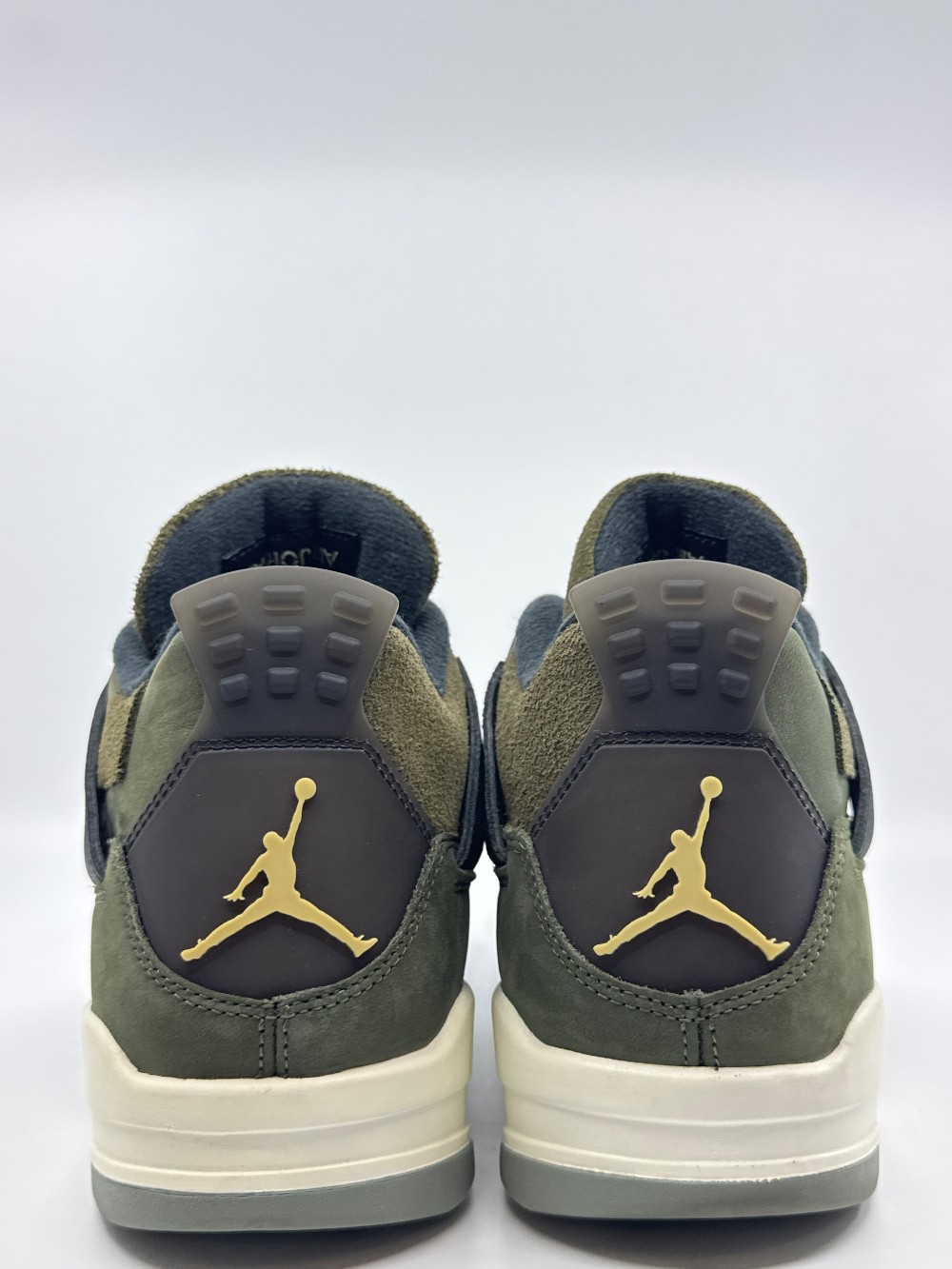 *USED* AJ 4 SE - CRAFT MEDIUM OLIVE