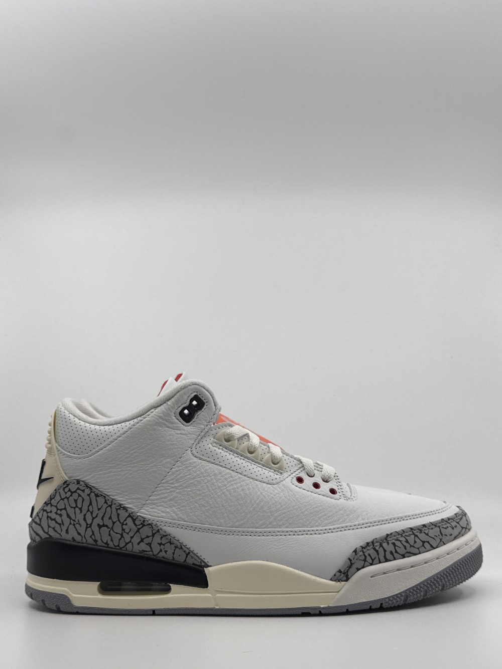 AJ 3 - WHITE CEMENT REIMAGINED