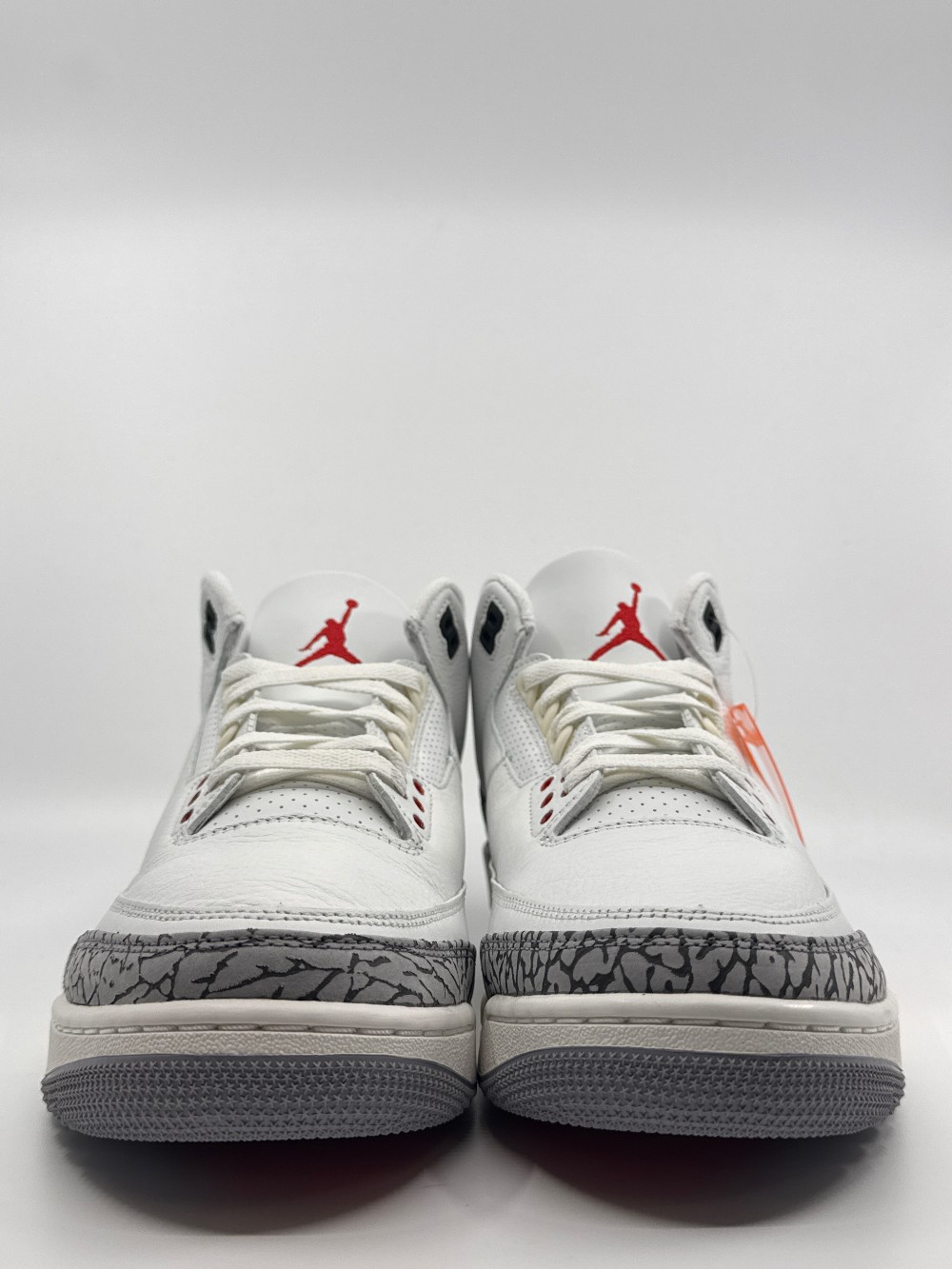 AJ 3 - WHITE CEMENT REIMAGINED